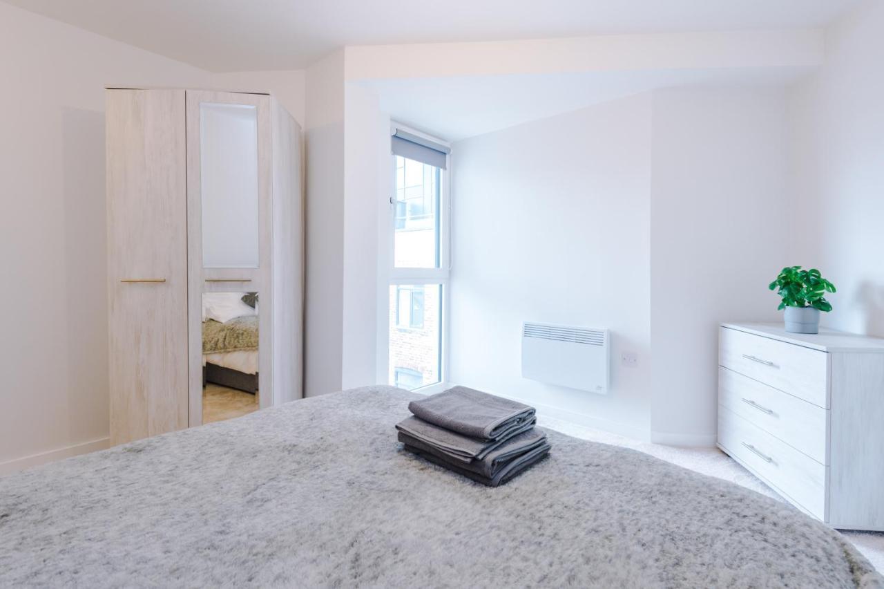 ✰Onpoint - Modern 2 Bed Apartment Close To Centre✰ Leeds  Buitenkant foto